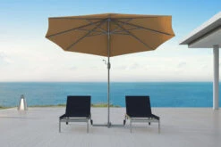 Schneider® SCHNEIDER Thassos Ampelschirm, Natur/silber, Rund, Ø 330cm -Gartenblick Geschaft 21428 3 CGI.jpg