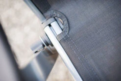 KETTLER BasicPlus Esstischgarnitur, Silber / Anthrazit, Alu / HPL / Textil, Tisch 180/280x100cm, 10 Multipositionssessel 28 KETTLER BasicPlus Esstischgarnitur, Silber / Anthrazit, Alu / HPL / Textil, Tisch 180/280x100cm, 10 Multipositionssessel -Gartenblick Geschaft 23042 13.jpg