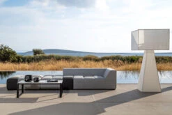 OUTFLEXX Sam Corner Loungeset,sooty/lead Chine, Alu/Sunbrella, 5-6 Personen, Exkl. Tische -Gartenblick Geschaft 23398 7.jpg