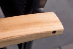 HARTMAN Alice Multipositionssessel, Xerix/schwarz, Alu/4x4 Textilen, Mit FSC Teak-Armlehnen -Gartenblick Geschaft 6 11086.jpg