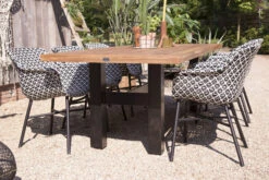 HARTMAN Delphine Armlehnensessel, Schwarz/weiß, Alu/Kunststoff -Gartenblick Geschaft 6 18696.jpg